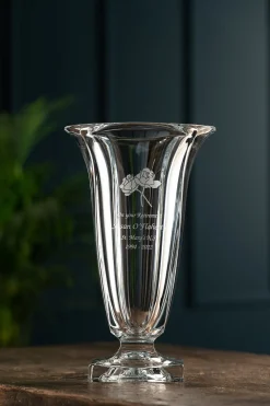 Engraved Large Footed Masterpiece Vase<Galway Crystal
