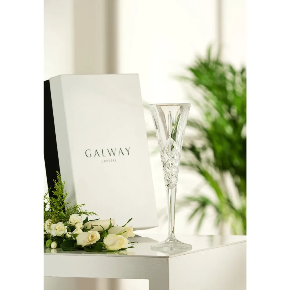 Engraved Longford Romance Flute Glass Pair<Galway Crystal Clearance