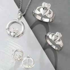 Gents Claddagh Sterling Silver Ring<Galway Crystal Best