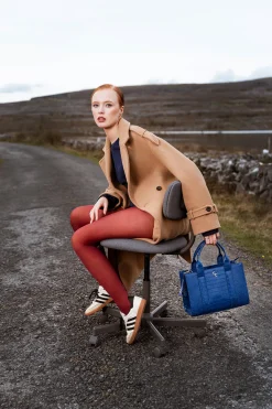 Medium Tote Bag - Atlantic Blue Croc Detail<Galway Crystal Hot
