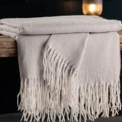 Pearl Grey Throw<Galway Crystal Hot