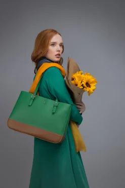 Two Tone Large Tote - Green & Tan<Galway Crystal
